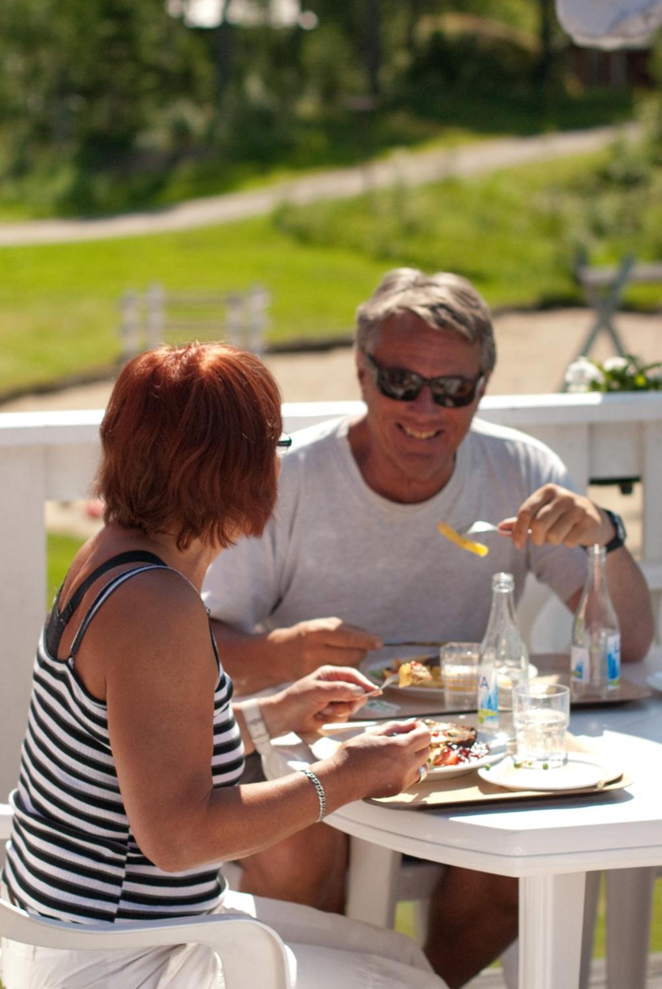 Lufta Camping & Restaurang Ånäset Exteriör bild